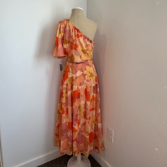 🆕TAYLOR one shoulder midi floral dress size 10 - Picture 4 of 9